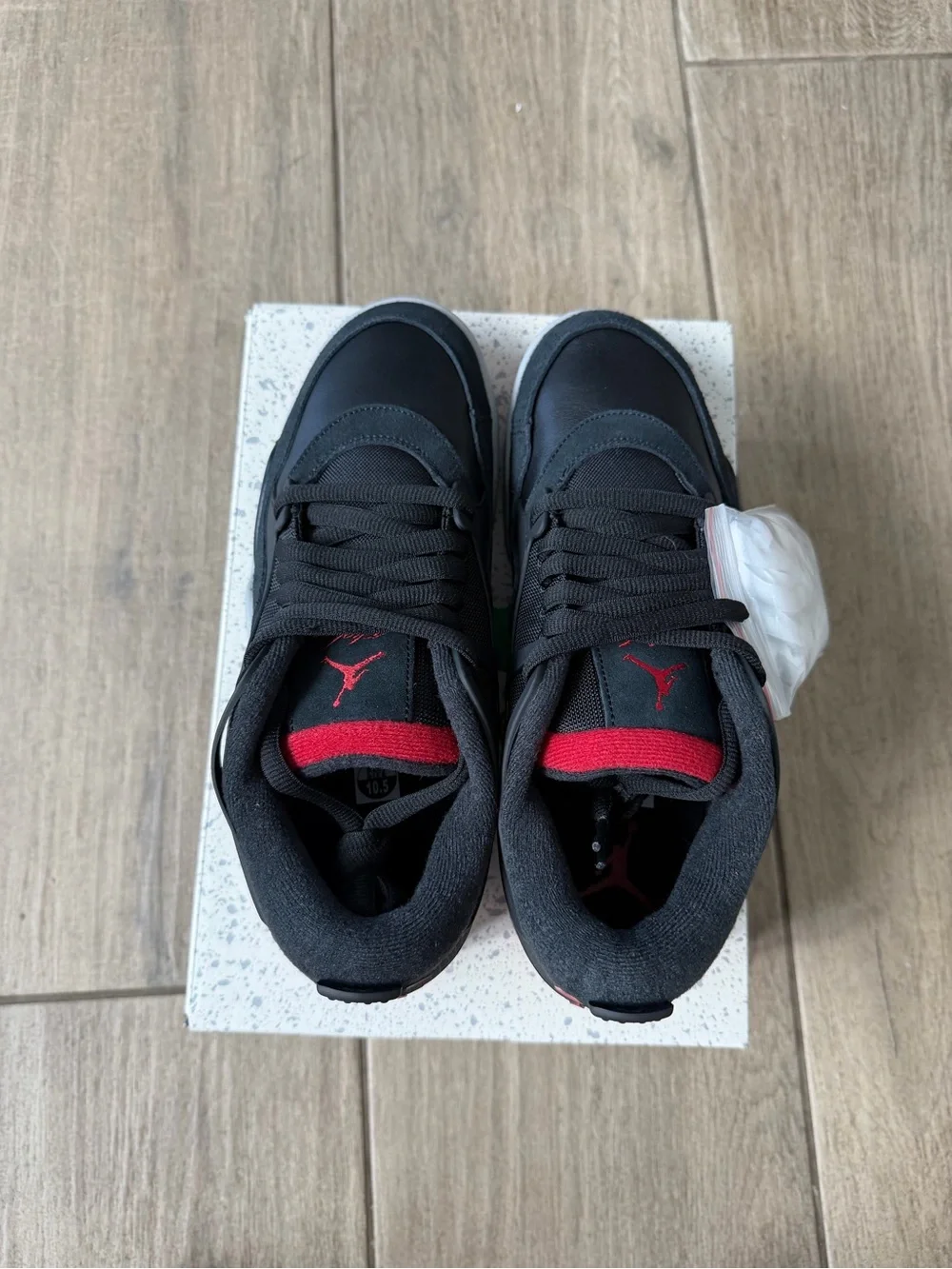 Air Jordan 4 RM - Picture 5 of 8
